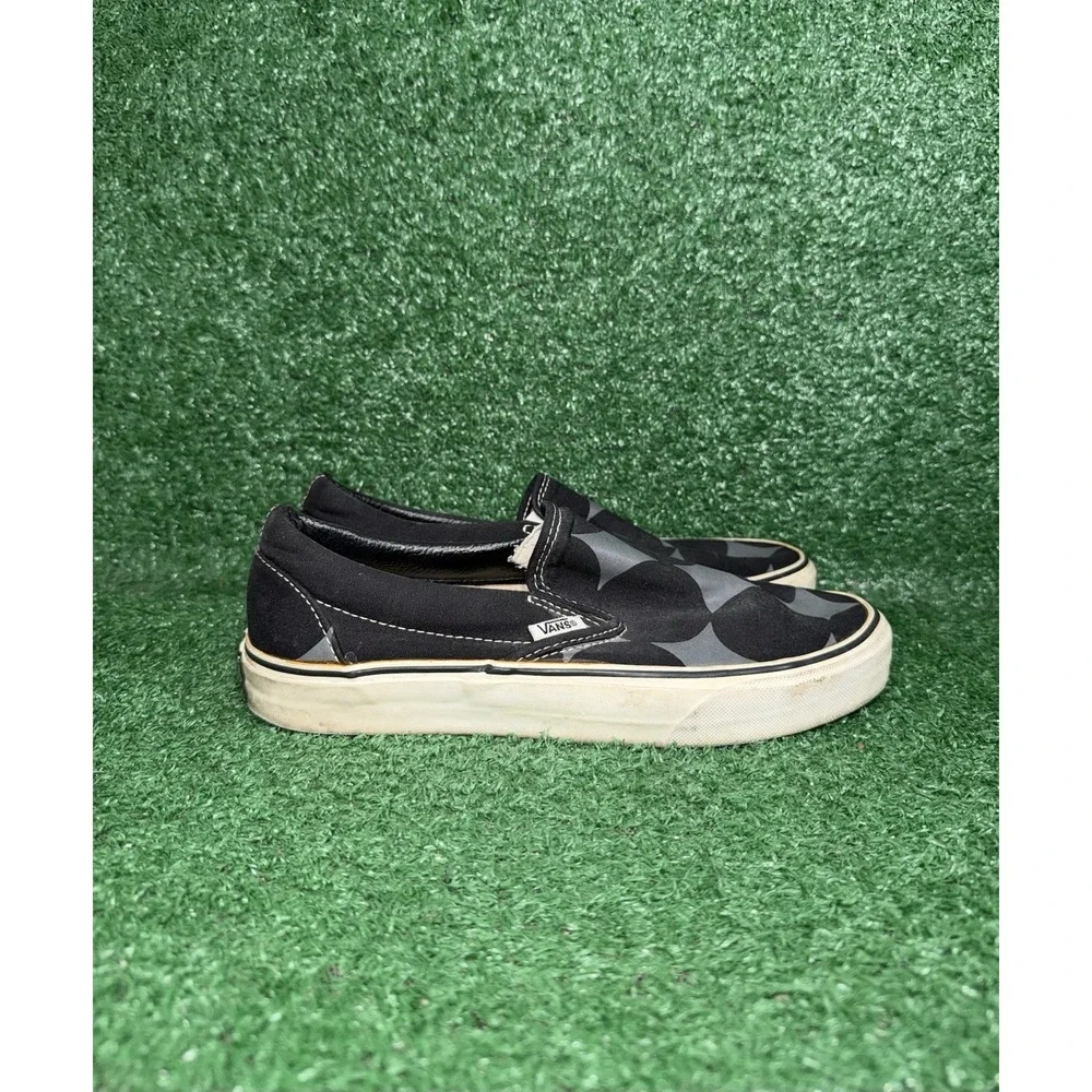 VANS Classic Slip-On Womens Size 8.5 Spotted Black Grey Skate Shoes Sneakers